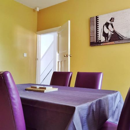 Villa Perry Road, Beautiful Large House Available For Guests And Contractors Parking Wifi Nottingham Esterno foto