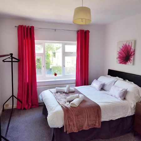 Villa Perry Road, Beautiful Large House Available For Guests And Contractors Parking Wifi Nottingham Esterno foto