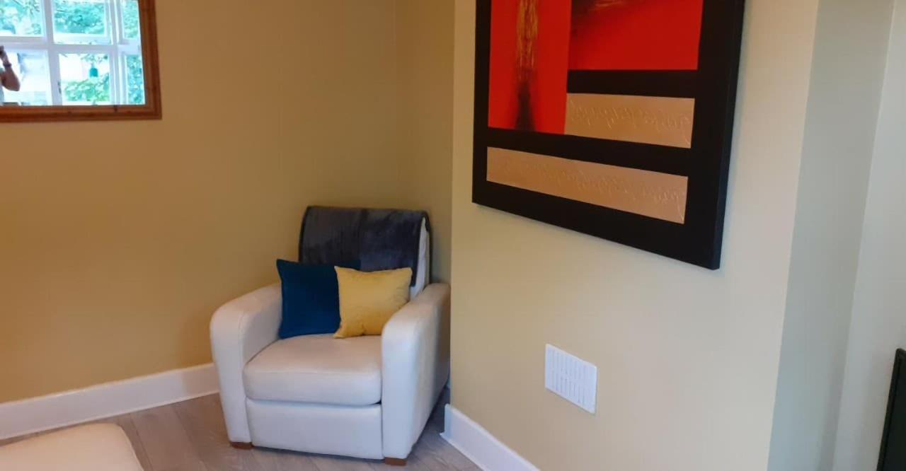 Villa Perry Road, Beautiful Large House Available For Guests And Contractors Parking Wifi Nottingham Esterno foto